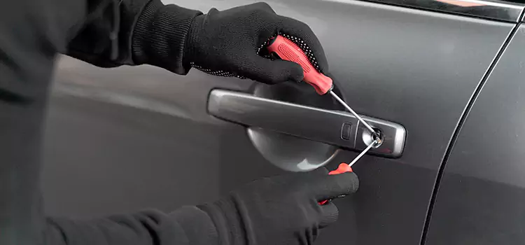 Locked Out of Car Help New Bedford