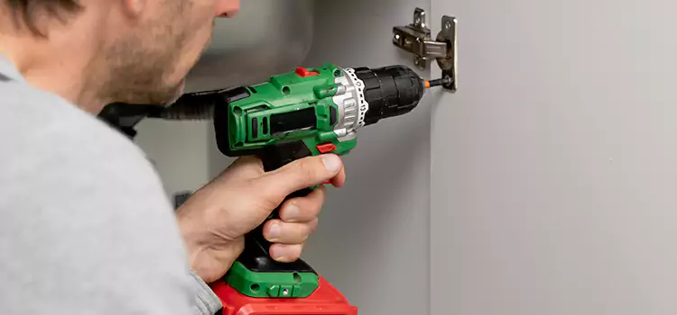 Commercial Door Hinge Repair New Bedford