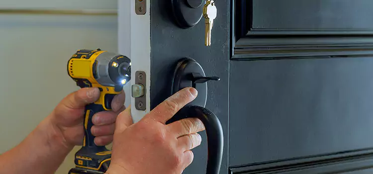 Commercial Door Lock Installation New Bedford